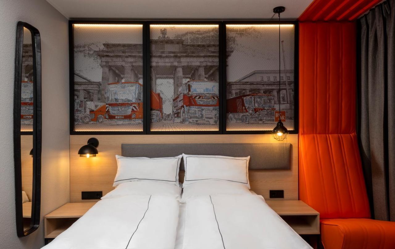 Ibis Styles Berlin Treptow Hotel Exterior foto
