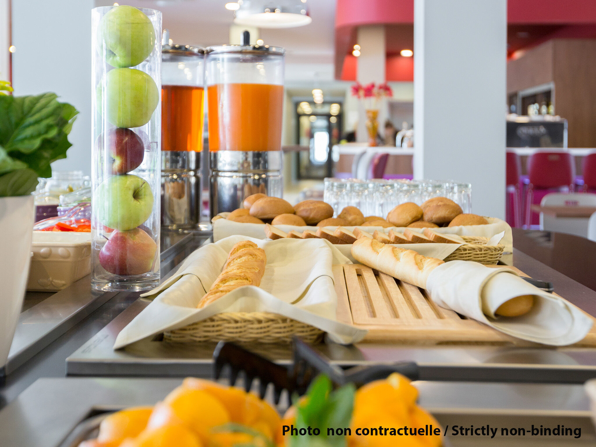 Ibis Styles Berlin Treptow Hotel Restaurante foto